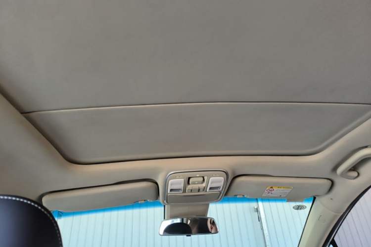 Used Geely Auto Emgrand GS 2018 Sport Edition 1.8L Automatic LingShang Model Headliner