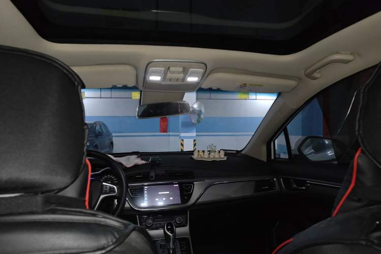 Used Geely Auto Emgrand GS 2018 Lingchao Edition 1.4T Automatic LingShang Smart Connectivity Model Headliner