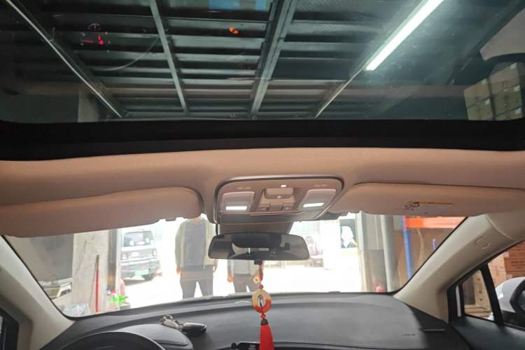 Used Geely Auto Emgrand GS 2018 Sport Edition 1.4T Manual LingShang Model Headliner