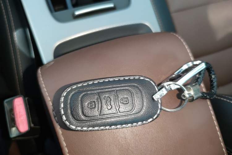 Used Geely Auto Emgrand GS 2018 Lingchao Edition 1.4T Automatic ZhenShang Smart Connectivity Model Interior 1