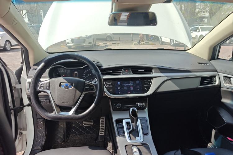 Used Geely Auto Emgrand GS 2018 Lingchao Edition 1.4T Automatic ZhenShang Smart Connectivity Model Interior 2