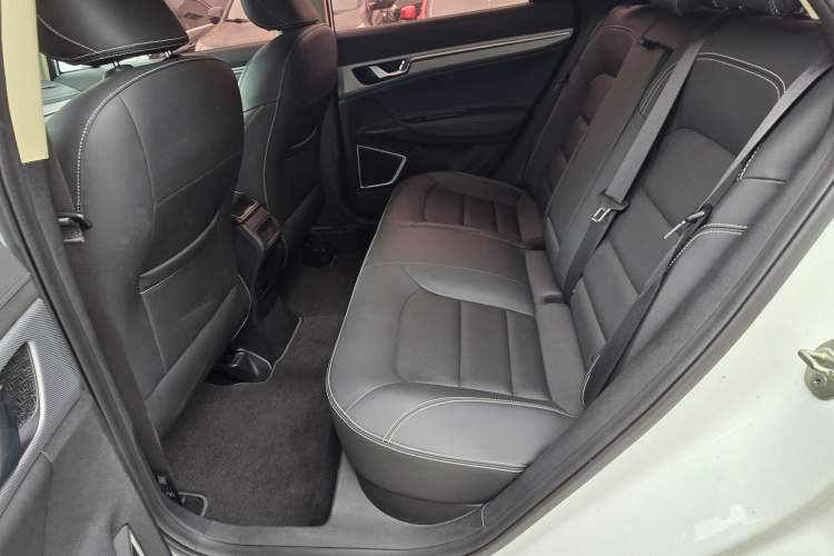 Used Geely Auto Emgrand GS 2018 Sport Edition 1.4T Manual LingShang Model Interior 3