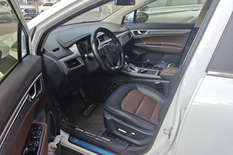 Used Geely Auto Emgrand GS 2018 Lingchao Edition 1.4T Automatic ZhenShang Smart Connectivity Model Interior 3