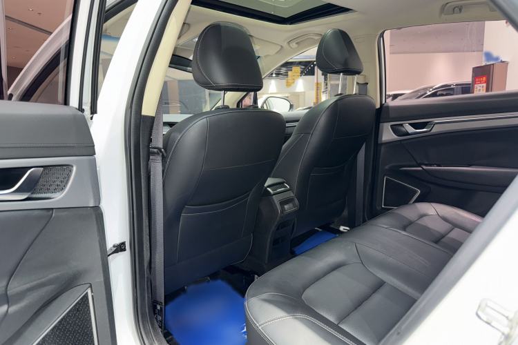 Used Geely Auto Emgrand GS 2018 Lingchao Edition 1.4T Automatic LingShang Smart Connectivity Model Interior 3