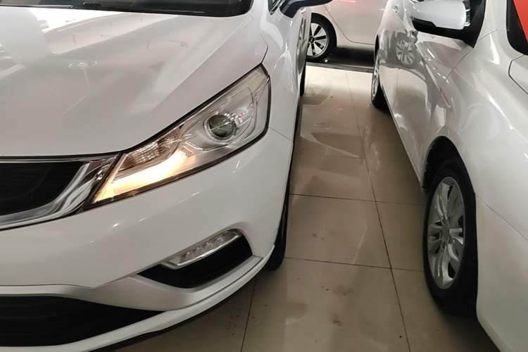 Used Geely Auto Emgrand GS 2018 Elegant Edition 1.8L Automatic LingShang Model Left Front Headlight