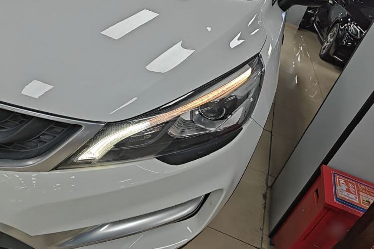Used Geely Auto Emgrand GS 2018 Sport Edition 1.4T Automatic ZhenShang Model Left Front Headlight