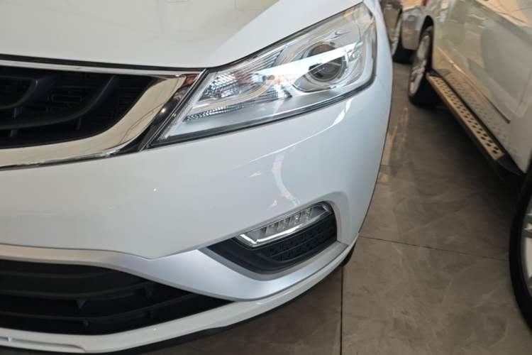 Used Geely Auto Emgrand GS 2018 Elegant Edition 1.8L Automatic LingShang Model Left Front Headlight