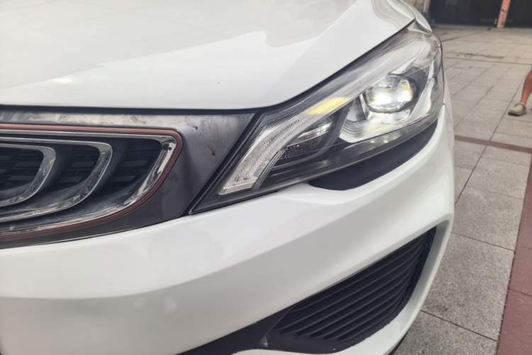 Used Geely Auto Emgrand GS 2018 Lingchao Edition 1.4T Automatic ZhenShang Smart Connectivity Model Left Front Headlight