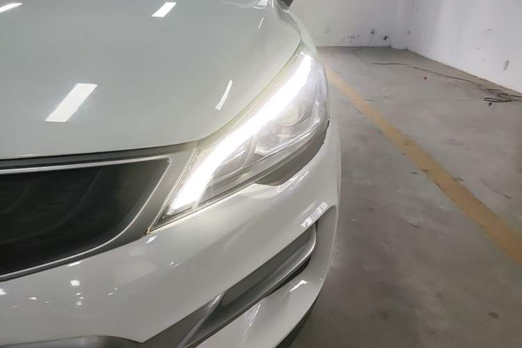 Used Geely Auto Emgrand GS 2018 Sport Edition 1.4T Manual LingShang Model Left Front Headlight