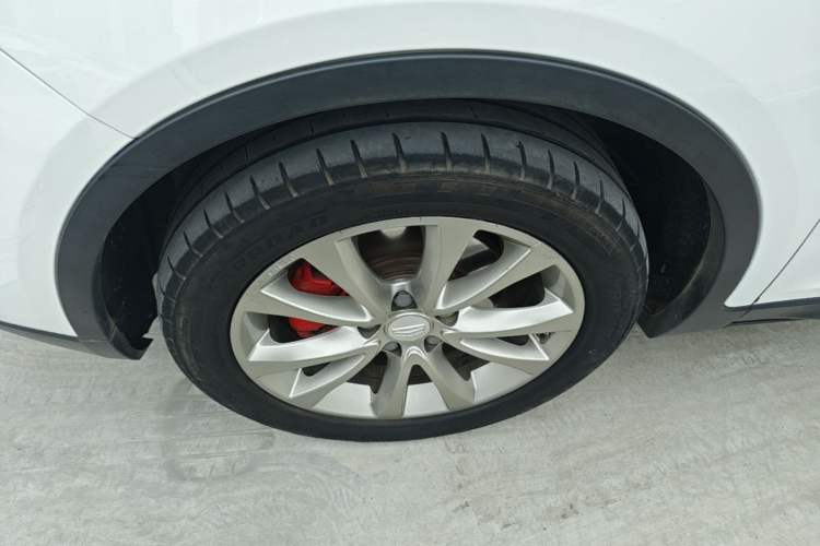 Used Geely Auto Emgrand GS 2018 Sport Edition 1.4T Automatic LingShang Model Left Front Wheel Hub
