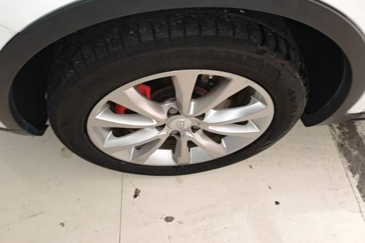 Used Geely Auto Emgrand GS 2018 Sport Edition 1.4T Automatic LingShang Model Left Front Wheel Hub