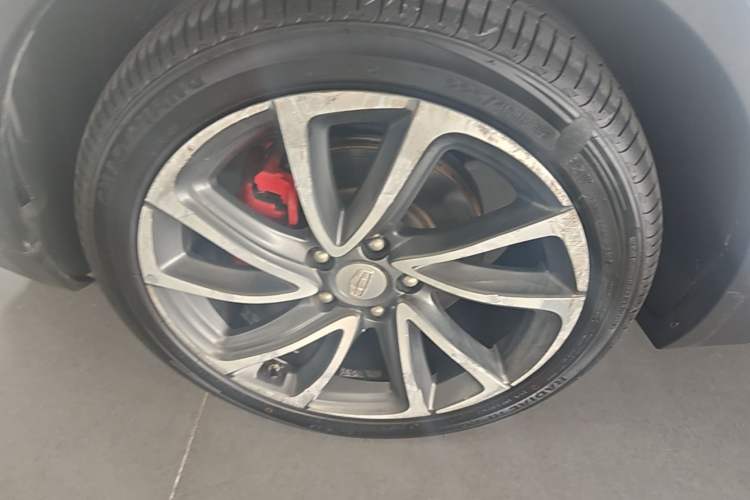 Used Geely Auto Emgrand GS 2018 Lingchao Edition 1.4T Automatic ZhenShang Smart Connectivity Model Left Front Wheel Hub