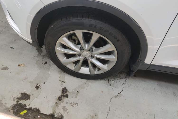 Used Geely Auto Emgrand GS 2018 Elegant Edition 1.8L Automatic LingShang Model Left Front Wheel Hub