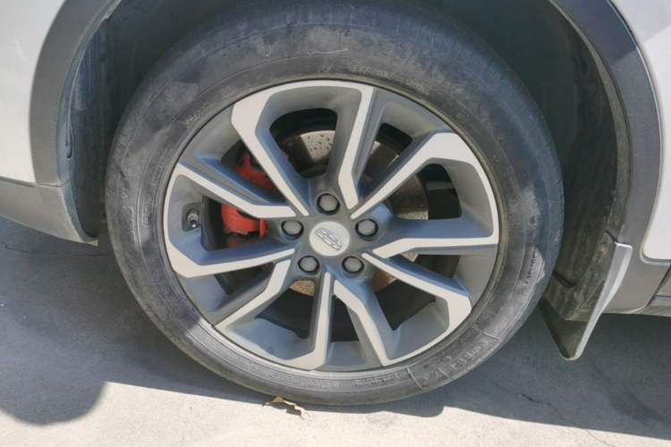 Used Geely Auto Emgrand GS 2018 Lingchao Edition 1.4T Automatic LingShang Smart Connectivity Model Left Front Wheel Hub