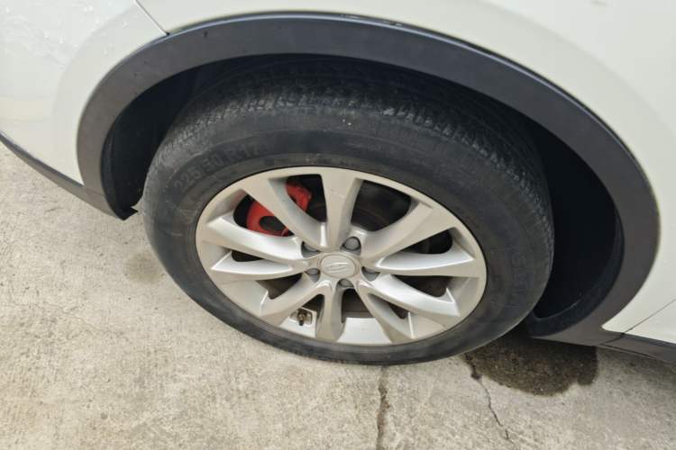 Used Geely Auto Emgrand GS 2018 Sport Edition 1.4T Automatic LingShang Model Left Front Wheel Hub