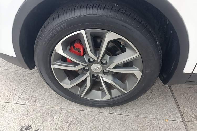 Used Geely Auto Emgrand GS 2018 Lingchao Edition 1.4T Automatic LingShang Smart Connectivity Model Left Front Wheel Hub