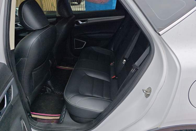 Used Geely Auto Emgrand GS 2018 Lingchao Edition 1.4T Automatic LingShang Smart Connectivity Model Left Rear Seat