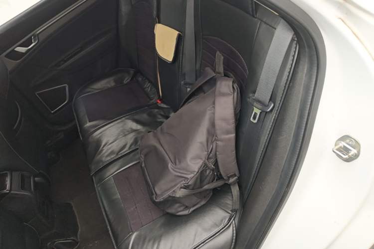 Used Geely Auto Emgrand GS 2018 Sport Edition 1.8L Automatic LingShang Model Left Rear Seat