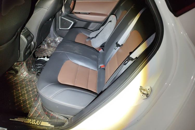 Used Geely Auto Emgrand GS 2018 Lingchao Edition 1.4T Automatic ZhenShang Smart Connectivity Model Left Rear Seat