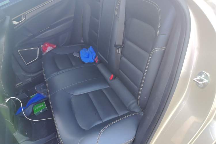 Used Geely Auto Emgrand GS 2018 Sport Edition 1.4T Automatic LingShang Model Left Rear Seat