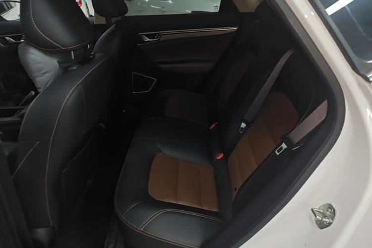 Used Geely Auto Emgrand GS 2018 Sport Edition 1.4T Automatic ZhenShang Model Left Rear Seat