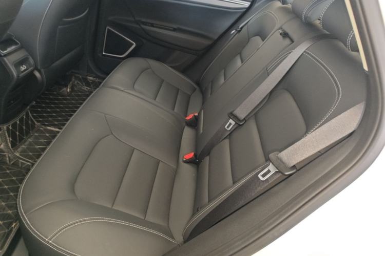 Used Geely Auto Emgrand GS 2018 Elegant Edition 1.8L Automatic LingShang Model Left Rear Seat