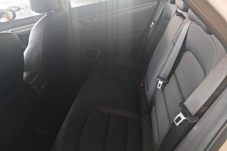 Used Geely Auto Emgrand GS 2018 Sport Edition 1.4T Manual LingShang Model Left Rear Seat