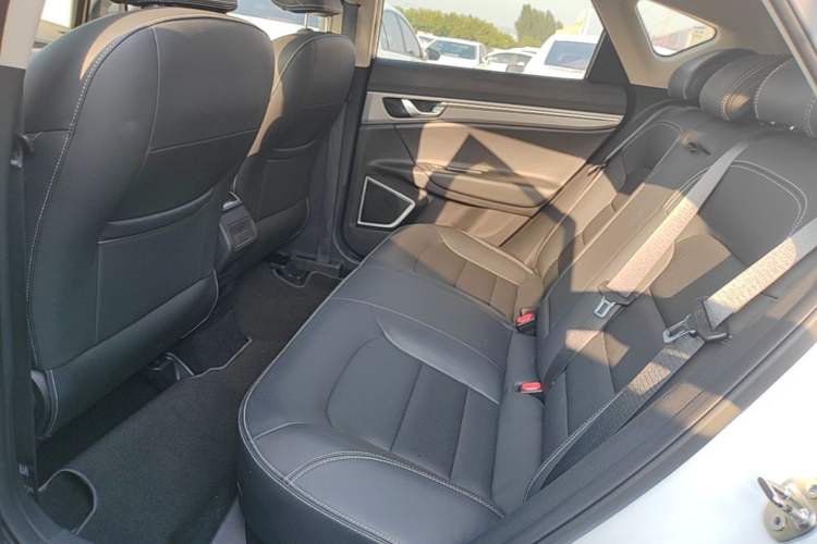 Used Geely Auto Emgrand GS 2018 Sport Edition 1.4T Automatic LingShang Model Left Rear Seat