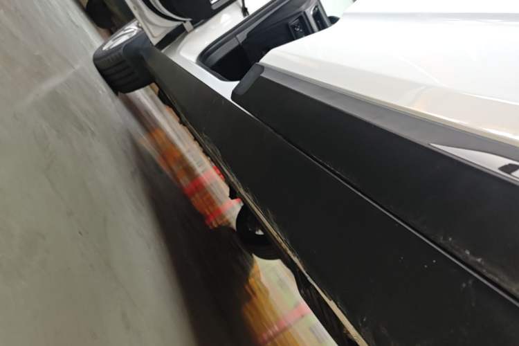 Used Geely Auto Emgrand GS 2018 Lingchao Edition 1.4T Automatic LingShang Smart Connectivity Model Left Side Sill