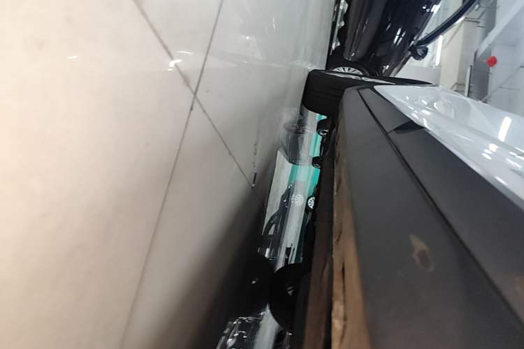Used Geely Auto Emgrand GS 2018 Sport Edition 1.4T Automatic LingShang Model Left Side Sill