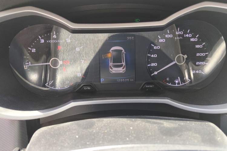 Used Geely Auto Emgrand GS 2018 Lingchao Edition 1.4T Automatic LingShang Smart Connectivity Model Odometer Close Up
