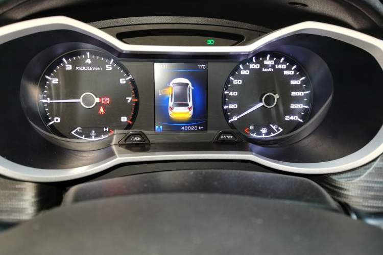 Used Geely Auto Emgrand GS 2018 Elegant Edition 1.8L Manual LingShang Model Odometer Close Up
