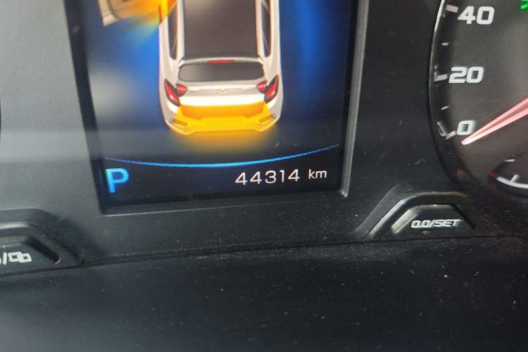 Used Geely Auto Emgrand GS 2018 Lingchao Edition 1.4T Automatic LingShang Smart Connectivity Model Odometer Close Up