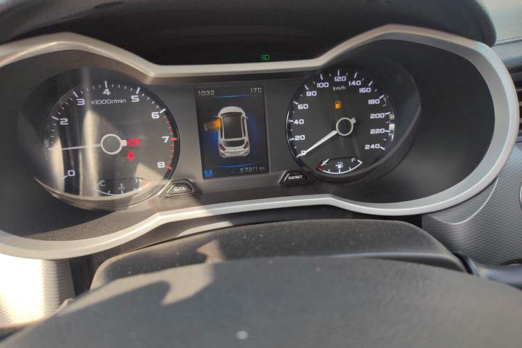 Used Geely Auto Emgrand GS 2018 Sport Edition 1.4T Manual LingShang Model Odometer Close Up