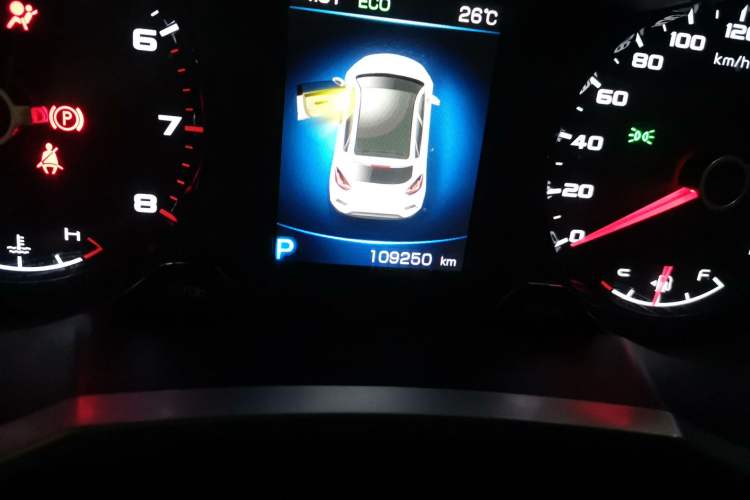 Used Geely Auto Emgrand GS 2018 Sport Edition 1.8L Automatic LingShang Model Odometer Close Up