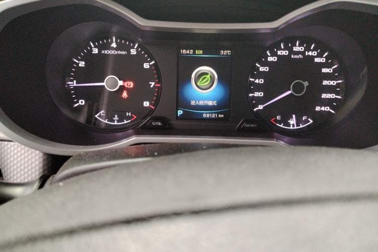 Used Geely Auto Emgrand GS 2018 Sport Edition 1.8L Automatic LingShang Model Odometer Close Up