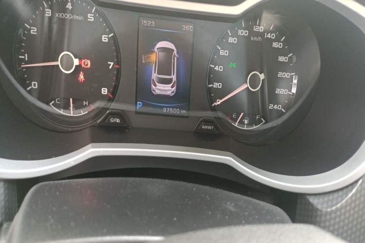 Used Geely Auto Emgrand GS 2018 Elegant Edition 1.8L Automatic LingShang Model Odometer Close Up