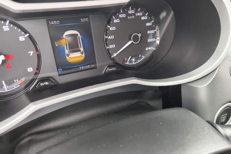 Used Geely Auto Emgrand GS 2018 Lingchao Edition 1.4T Automatic LingShang Smart Connectivity Model Odometer Close Up