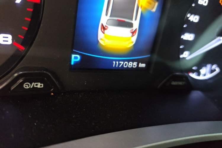 Used Geely Auto Emgrand GS 2018 Lingchao Edition 1.4T Automatic ZhenShang Smart Connectivity Model Odometer Close Up