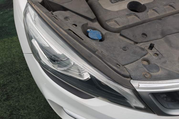 Used Geely Auto Emgrand GS 2018 Sport Edition 1.8L Automatic LingShang Model Right Front Headlight
