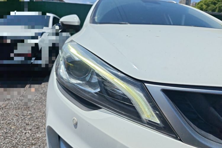 Used Geely Auto Emgrand GS 2018 Sport Edition 1.4T Automatic LingShang Model Right Front Headlight
