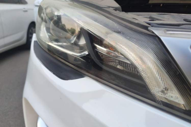Used Geely Auto Emgrand GS 2018 Sport Edition 1.4T Automatic LingShang Model Right Front Headlight