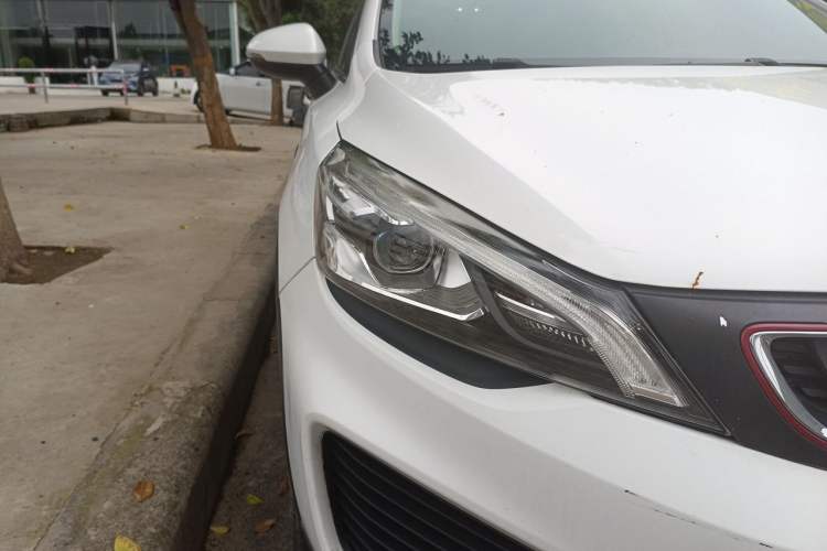 Used Geely Auto Emgrand GS 2018 Lingchao Edition 1.4T Automatic LingShang Smart Connectivity Model Right Front Headlight
