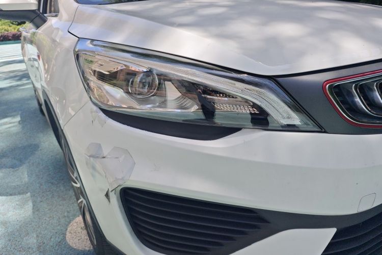 Used Geely Auto Emgrand GS 2018 Lingchao Edition 1.4T Automatic ZhenShang Smart Connectivity Model Right Front Headlight
