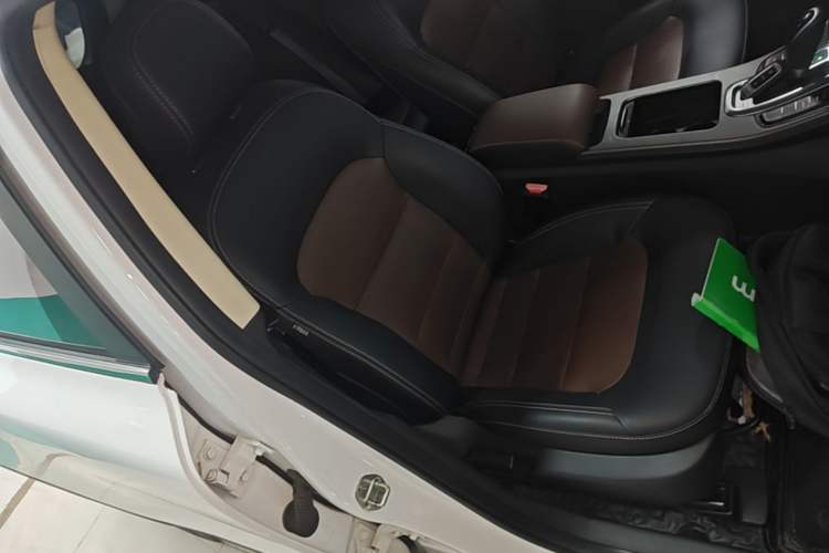 Used Geely Auto Emgrand GS 2018 Sport Edition 1.4T Automatic ZhenShang Model Right Front Seat