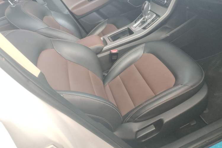 Used Geely Auto Emgrand GS 2018 Lingchao Edition 1.4T Automatic ZhenShang Smart Connectivity Model Right Front Seat