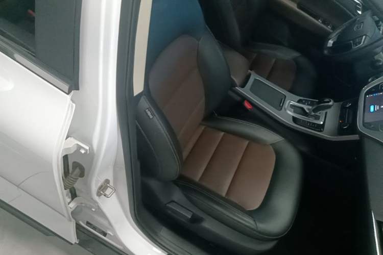 Used Geely Auto Emgrand GS 2018 Lingchao Edition 1.4T Automatic ZhenShang Smart Connectivity Model Right Front Seat