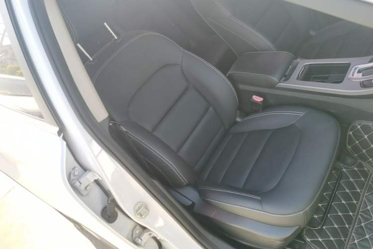 Used Geely Auto Emgrand GS 2018 Lingchao Edition 1.4T Automatic LingShang Smart Connectivity Model Right Front Seat