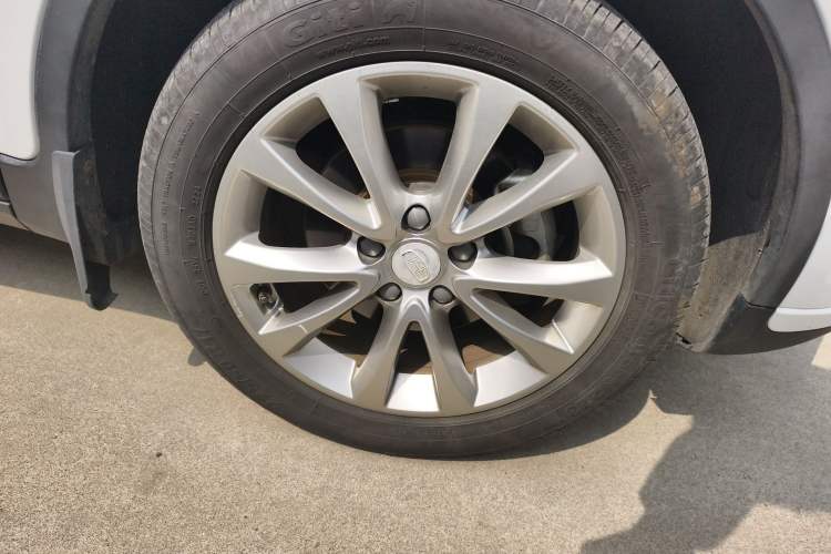 Used Geely Auto Emgrand GS 2018 Elegant Edition 1.8L Manual LingShang Model Right Front Wheel Hub