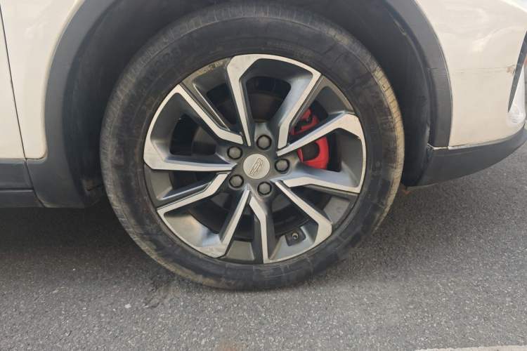 Used Geely Auto Emgrand GS 2018 Lingchao Edition 1.4T Automatic LingShang Smart Connectivity Model Right Front Wheel Hub